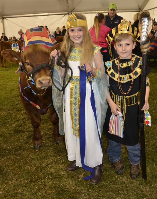 EGYPTIAN ROYALTY: Olivia and Harry Baker, Woonallee Simmentals, Furner, won the fancy dress section with their Egyptian-themed entry.