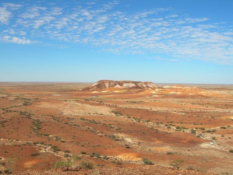 The sands of South Australia's Coober Pedy will be the backdrop for a new TV show, Stars on Mars. (Gemma Phillips/AAP PHOTOS)